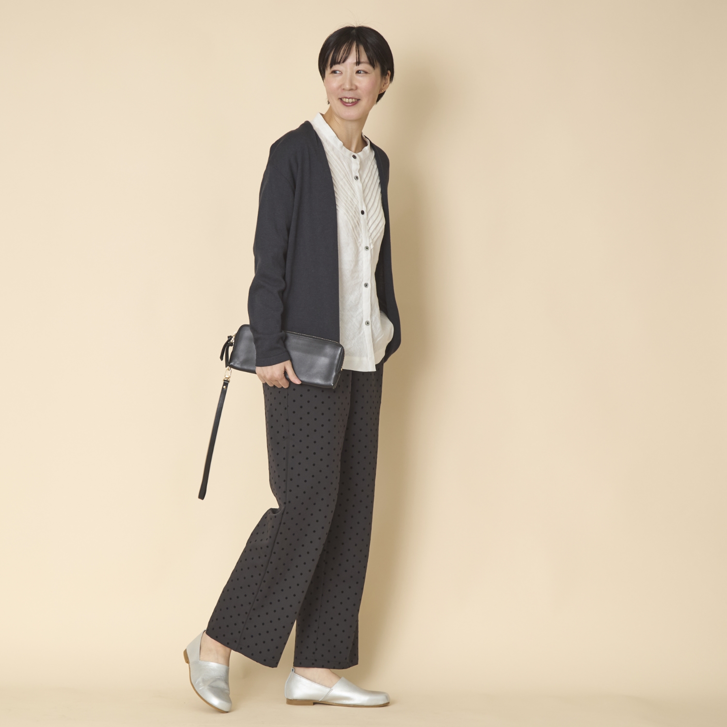 denicher/フロッキードットストレートパンツ